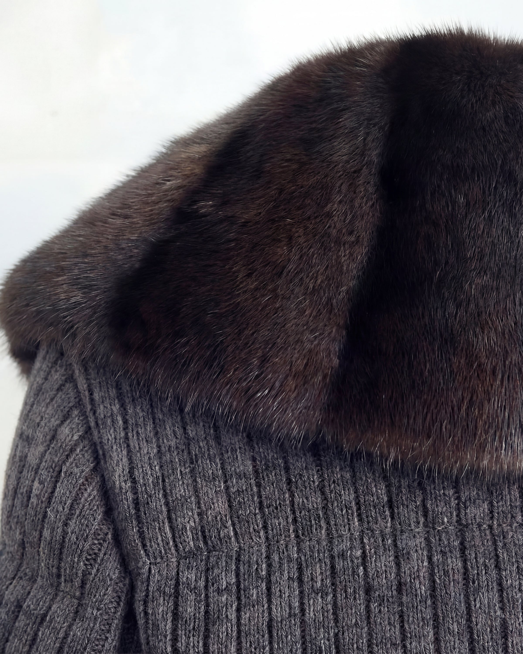 Cloud Corduroy Mink Jacket - Charcoal